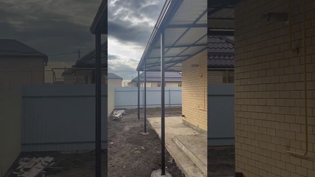 Небольшой навес/козырек из профнастила