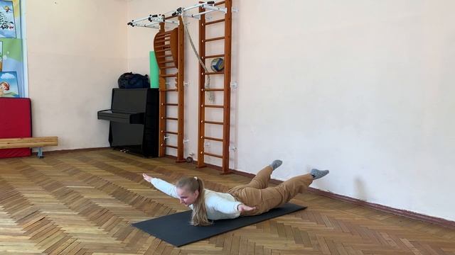«Наше хорошее настроение в детской йоге» смотреть онлайн
