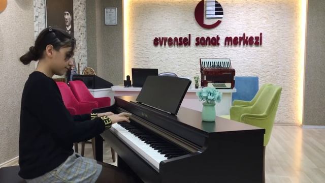 LYRİCAL DANCE/FİKRET AMİROV/ILGIN NAZYA смотреть онлайн
