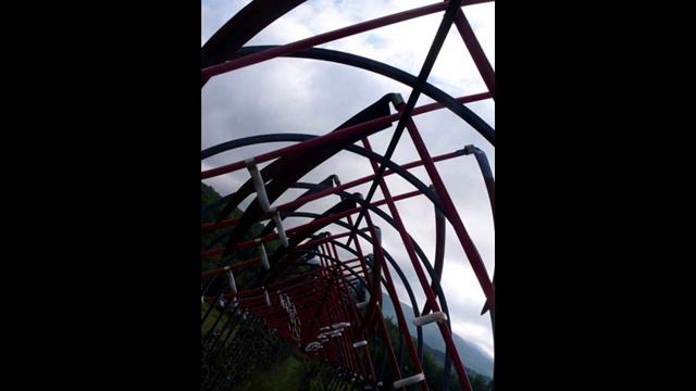 Karl Theodor Das Eigentor.wmv смотреть онлайн