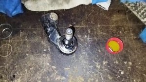 Замена смазки и пыльника в рулевых наконечниках ВАЗ калина 2 гранта. Как легко надеть стяжку кольцо