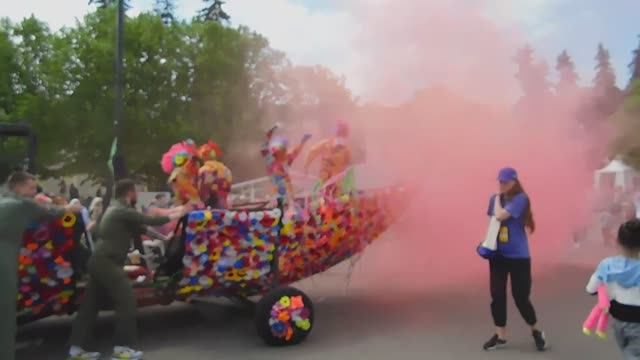 «Большая перемена» на ВДНХ (1 июня 2022) ч.4 смотреть онлайн