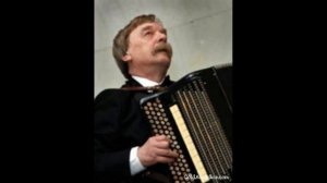 Ю.Ащепков "Дивертисмент N1 в 3х частях" Играет баянист Геннадий Черничка