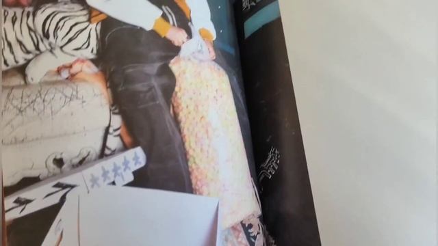 | распаковка альбома s-class skz ?| ⭐ UNBOXING 5-STAR S-CLASS ⭐ ~ Stray Kids смотреть онлайн