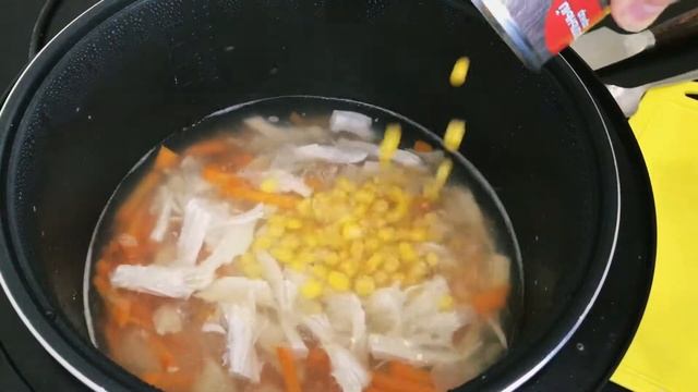 СЫРНЫЙ СУП с курицей и кукурузой в мультиварке! или Джухори шурпа в мультиварке REDMOND смотреть онлайн