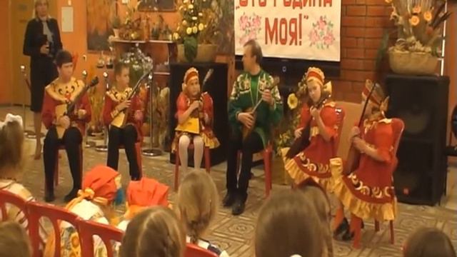 Валерий Калинин и ансамбль "Балалаечка". Жили у бабуси смотреть онлайн