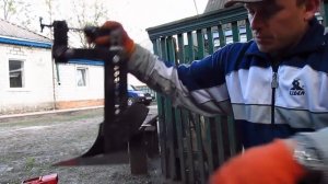 Про плуг и почему уводит в сторону...?