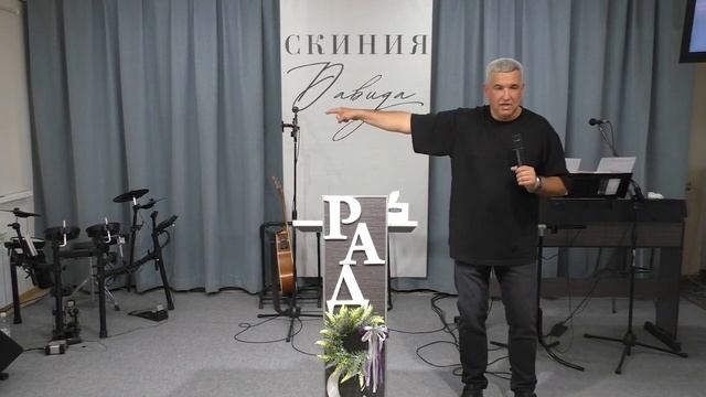 Денис Орловский «Примирил с Собою мир» смотреть онлайн