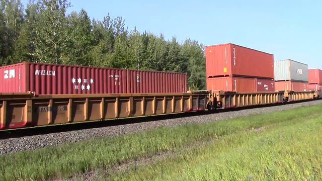 CN 116 with SD60 leader and horn show east at Magnolia AB смотреть онлайн