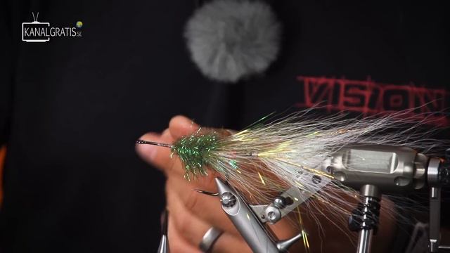 Tie TV - Paolo's Articulated Double Tail (Pike Fly Tying)