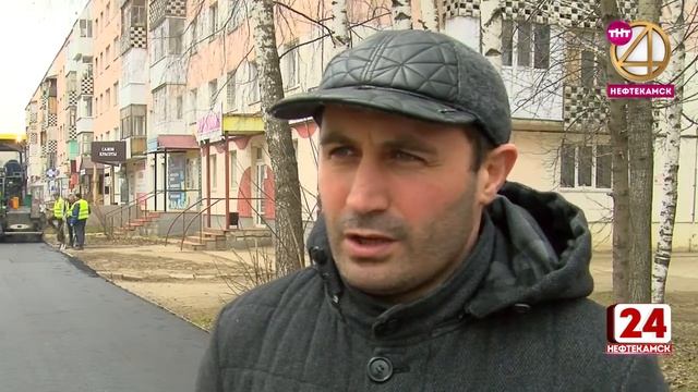 На улице Победы приступили к укладке тротуара смотреть онлайн