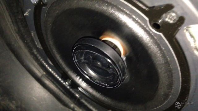 PIONEER TS-G1332i - Bass Test смотреть онлайн