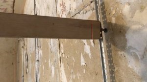 ✅КАК ЗАКРЕПИТЬ МАЯКИ ПОД ШТУКАТУРКУ на дюпель гвозди ВЫРАВНИВАНИЕ СТЕН ПО МАЯКАМ своими руками,