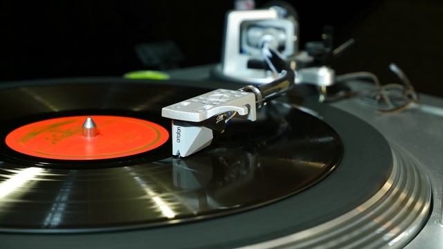 Грампластинка 78 об/мин. Александра Лукьянченко - Тройка/Я на горку шла. 1949