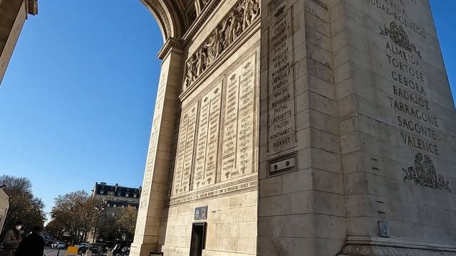 Париж 4К | Триумфальная Арка | Интересные факты | Легенда о луковом супе! смотреть онлайн