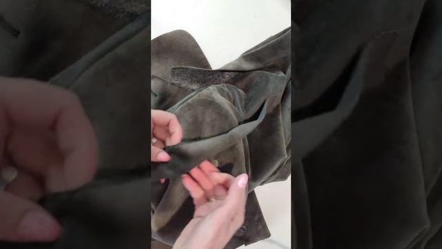 Как зашить пропаленную дырку на рукаве вельветового пиджака? смотреть онлайн