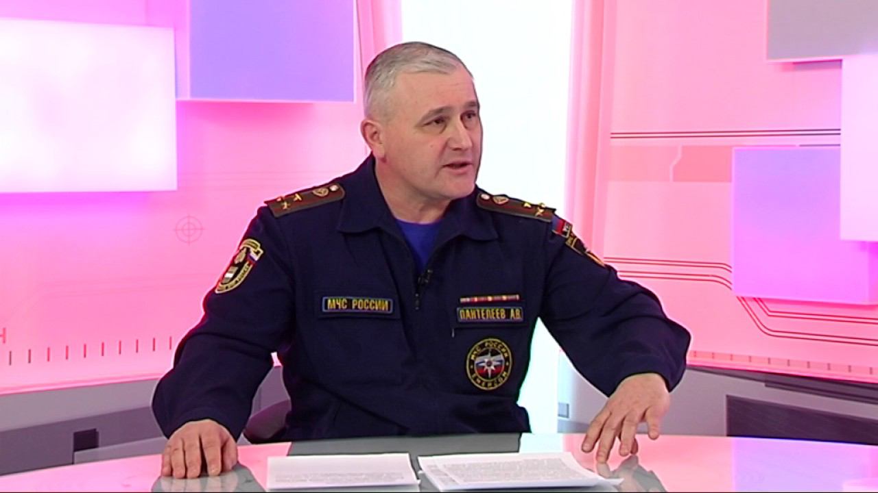 В центре внимания - интервью с Александром Пантелеевым смотреть онлайн