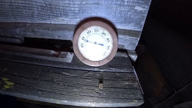 КАК ЗИМУЮТ ПЧЁЛЫ В ОМШАНИКЕ, ТЕМПЕРАТУРА , ВЛАЖНОСТЬ, ВЕНТИЛЯЦИЯ И КОРМА, БОРЬБА С МЫШАМИ. смотреть онлайн