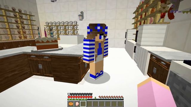 ROYAL FAMILY SPECIAL : WHO PUSHED RAMONA?! | Minecraft LittleKellyandCarly & Ramona (Roleplay) смотреть онлайн