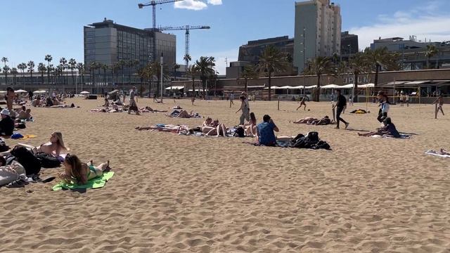 😯MUST SEE - Barcelona Beach ☀️ Spain Barceloneta 4K 2023 Walking Tour Beach Walk