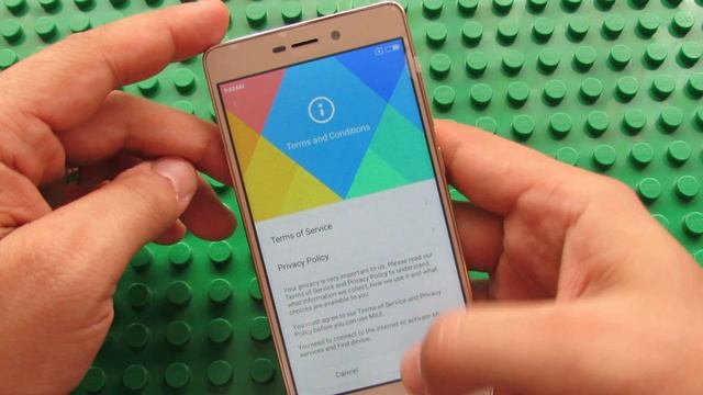 The very first run of XiaoMi Redmi 3 Pro smartphone смотреть онлайн