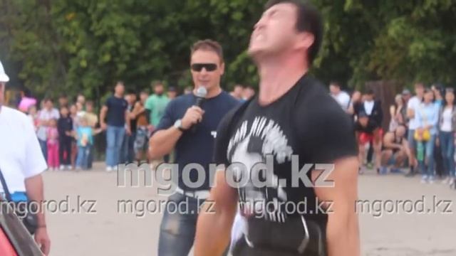 силачи день города смотреть онлайн