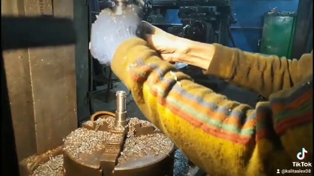 Сверление и нарезание резьбы м8 смотреть онлайн