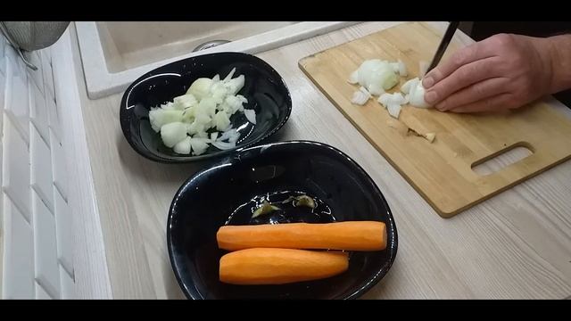 куриная печень в сметанном соусе смотреть онлайн