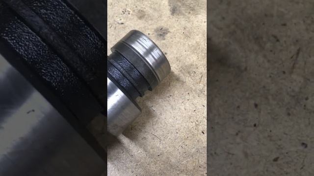 Распредвал Мицубиси Шариот N33W, N34W, N43W, N44W смотреть онлайн