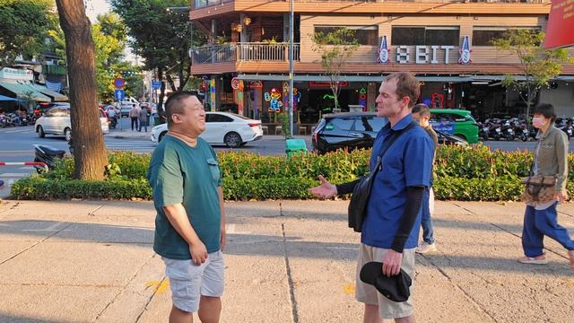 Интервью с писателем Джеймсом Флинном