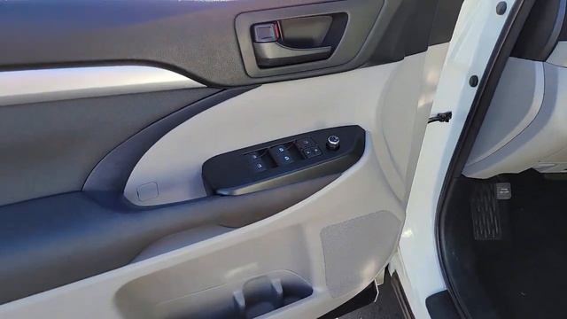 2015 TOYOTA HIGHLANDER Henderson, Las Vegas, Laughlin, St George, Flagstaff, NV P16635 смотреть онлайн