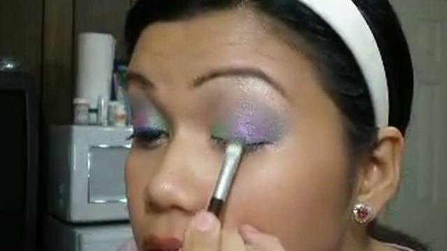 Rainbow Look With Urban Decay Deluxe Shadow Box