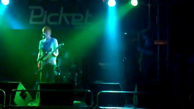 Paper Castles - Daymaker смотреть онлайн