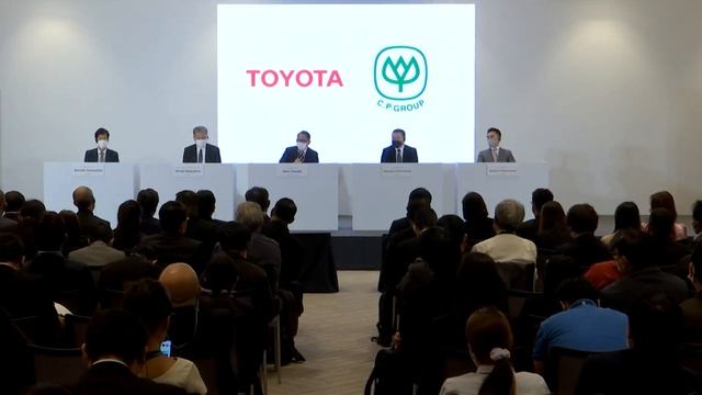 CP・トヨタ 共同会見 смотреть онлайн