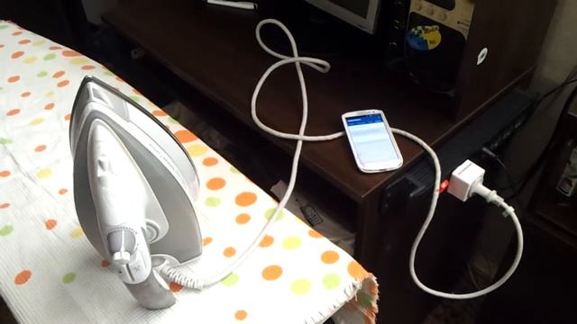 Умная розетка REDMOND Узнайте, как не забывать выключать утюг смотреть онлайн