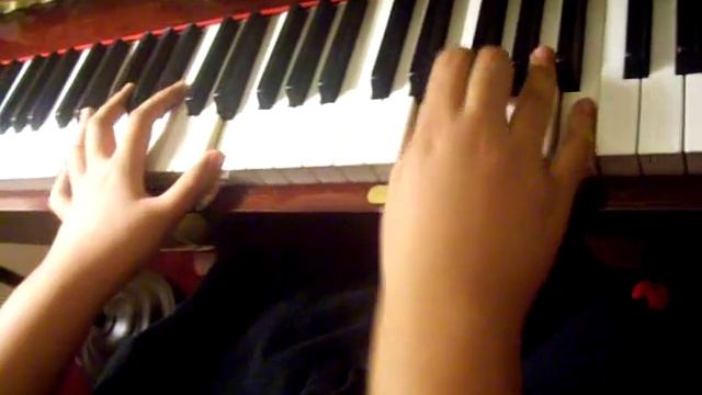 November Rain on piano смотреть онлайн