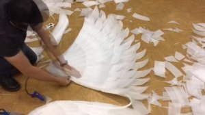 Крылья из подложки под ламинат