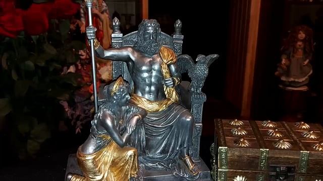 РАЗВЕНЧАНИЕ ТАЙНЫЙ ОБРЯД смотреть онлайн