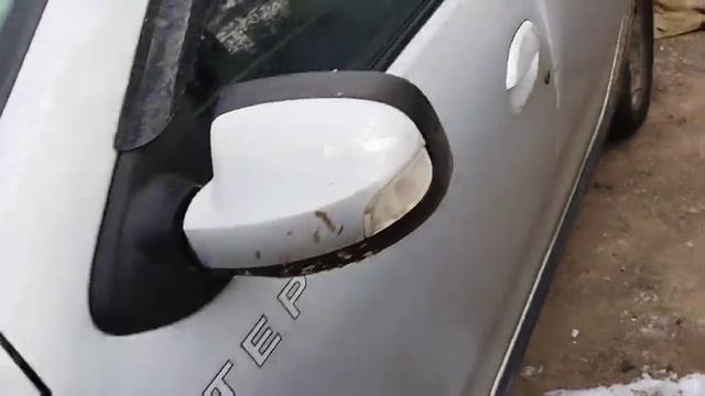 Как вскрыть рено сандеро при севшем АКБ смотреть онлайн