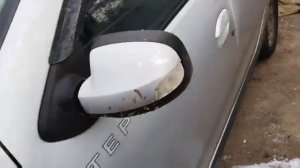 Как вскрыть рено сандеро при севшем АКБ