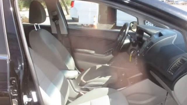 2014 Kia Forte EX Hatchback 4D (Tucson, Arizona) смотреть онлайн