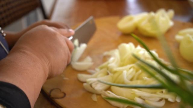 САБЗИ-ГОВУРМА С ГОВЯДИНОЙ + ПЛОВ С РИСОМ - АЗЕРБАЙДЖАНСКАЯ КУХНЯ смотреть онлайн