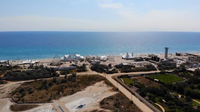 РАЗВРАТ в Крыму? KAZANTIP 2018 в КРЫМУ! Идет РЕКОНСТРУКЦИЯ KAZANTIP! Главная ТУСОВКА на КАЗАНТИПЕ!? смотреть онлайн