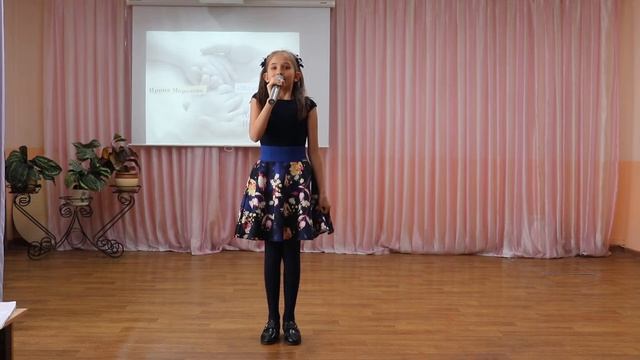 Лисицына Наталья - "Мамины руки" смотреть онлайн