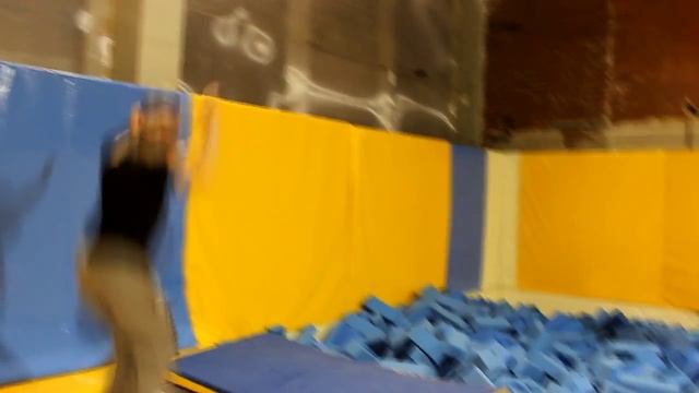 UnderSky - AirGym смотреть онлайн