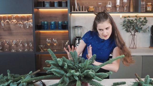 ЧУДЕСНАЯ новогодняя композиция из веток нобилиса | Праздничный декор для дома смотреть онлайн