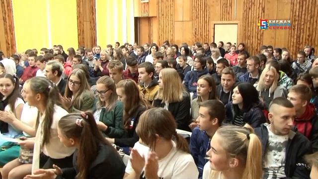 Неделю студента в КМК завершил праздник посвящения в студенты смотреть онлайн