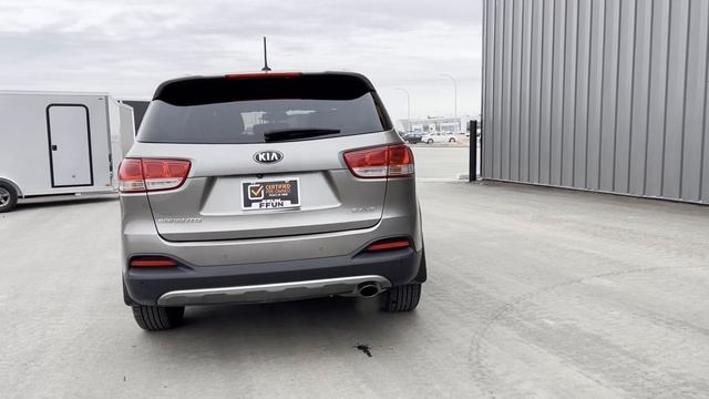 2016 Kia Sorento 3.3L EX 7-Seater смотреть онлайн