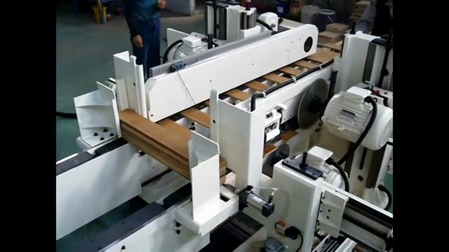 Магазин поштучной подачи заготовок в двусторонний шипорезный станок смотреть онлайн