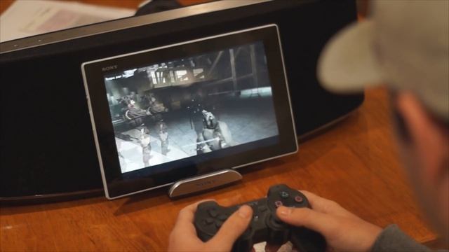 Living with Sony Xperia Tablet Z - Official Video! смотреть онлайн